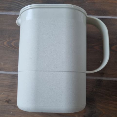 Veldig pent brukt Vintage Tupperware juice mugge, Slim Line Pitcher, Jug 1529-4