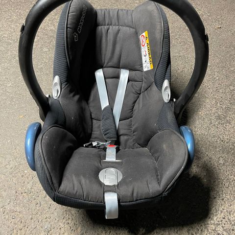 Maxi Cosi 2 Way Family base og bilstol