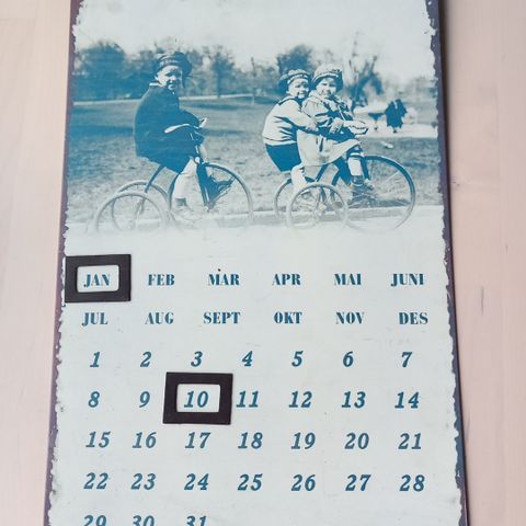 Nydelig vegghengt kalender