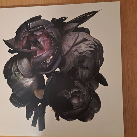 LP Massive Attack - Collected 3 x 12".  SJELDEN PÅ LP.