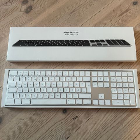 Apple Keyboard med numeriske taster -hvitt