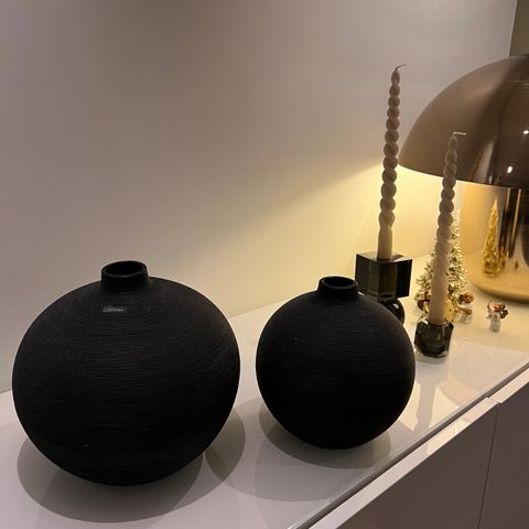 Keramikk krukker, vaser, pyntegjenstand fra Home art