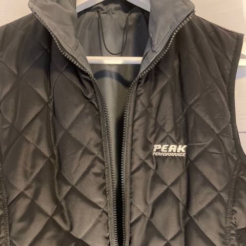 Peak Performance vest