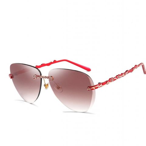 Partivare- 14stk nye røde solbriller