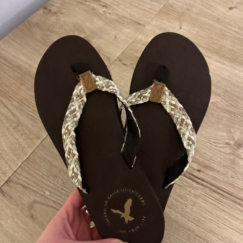 Sandaler flip flops fra American Eagle