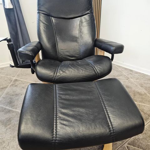 Stressless® Consul(M) lenestol fra Ekornes m/krakk og Stressless høyring