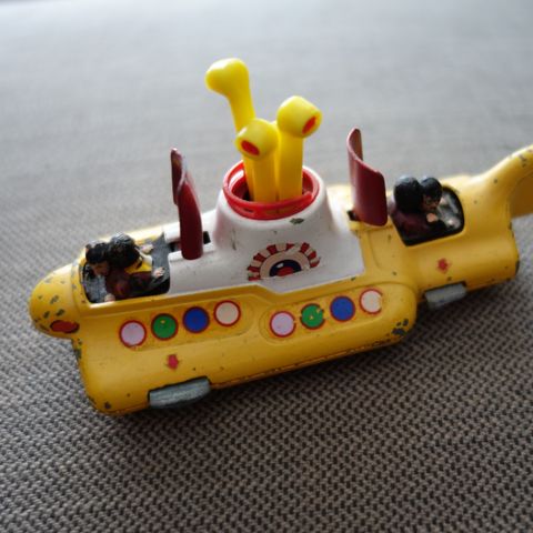 The Beatles Yellow Submarine Corgi