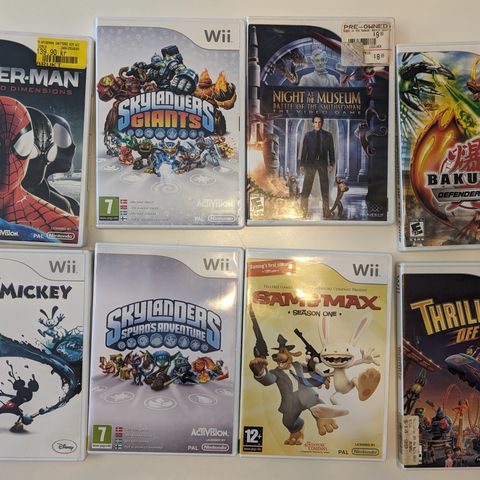 Spill i formater DS/WII/PS2/PC-DVD til salgs