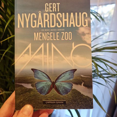 Mengele Zoo skrevet av Gert Nygårdshaug.