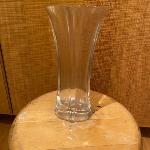 Krystall vase, klart glass. Retro. Ingen skader.