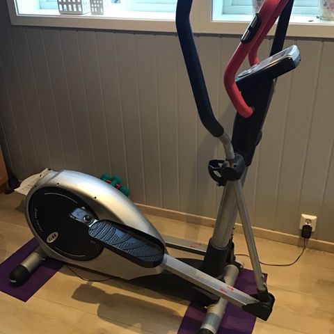 Soma cross trainer 400 / crosstrainer / ellipsemaskin