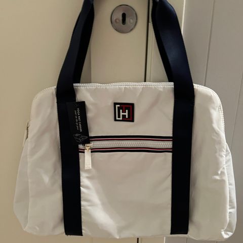 Tommy Hilfiger veske