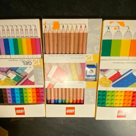 Tre nye forpakninger m lego tusker gel penner farger etc