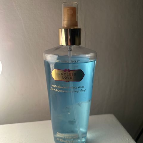 Victoria Secret Endless Love fragrance mist