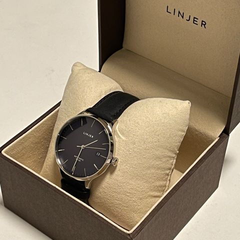 linjer automatic watch