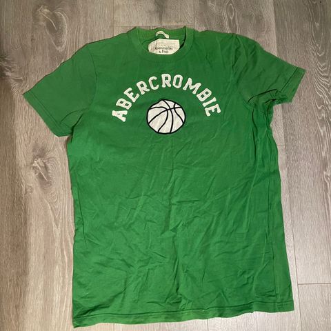 Abercrombie & Fitch T-skjorte