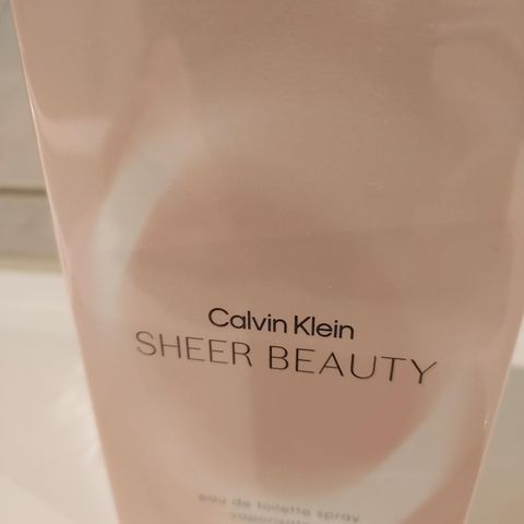 Calvin Klein Sheer Beauty