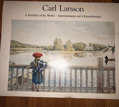 Carl Larsson.  Frokost under den store bjørka, Karin ved stranden, Hytta