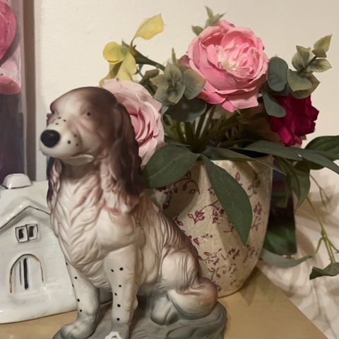 Pen Hund statue hund statu porselen pen pyntegjenstand