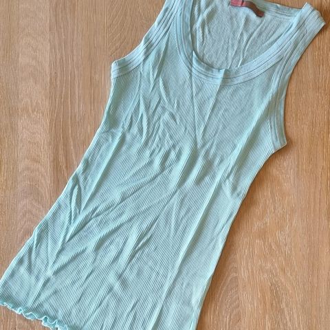 Singlet i silke/bomull fra Saint Tropez, str XS