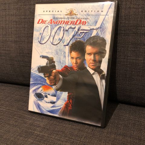 DVD James Bond - Die another day