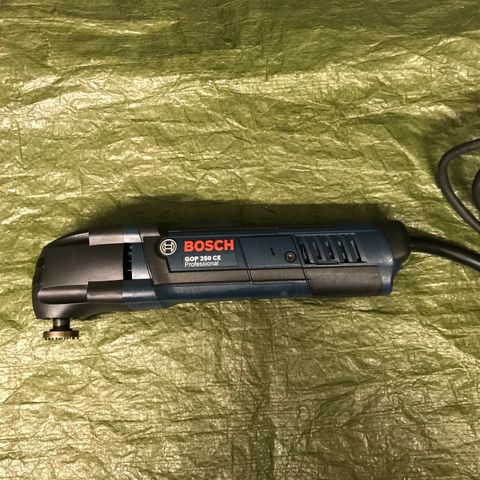 Bosch Professional multiverktøy GOP 250 CE