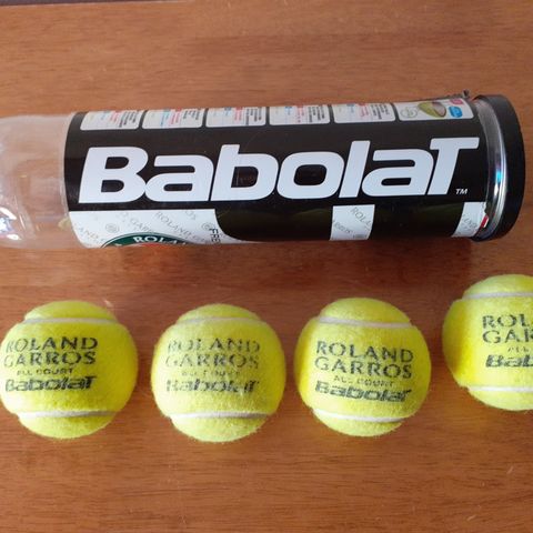 4 stk Roland Garros tennisballer