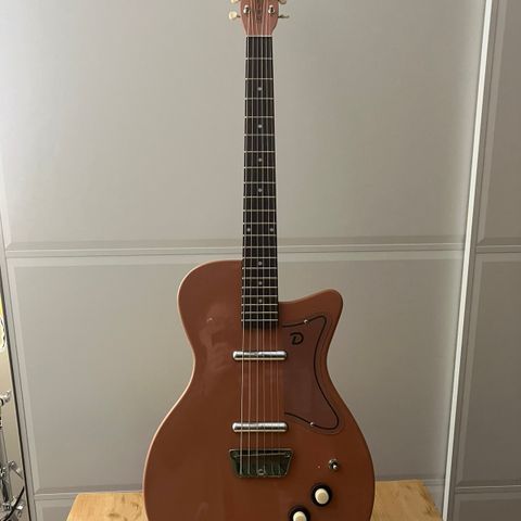 Danelectro  56 U2