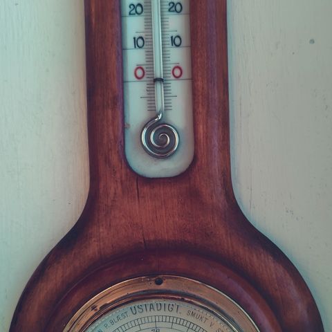 Antikt barometer