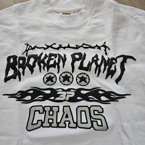 Broken Planet t-shirt (str M)