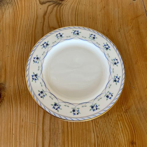 LENOX Orleans Blue Salad Plate - English Bone China - Gold Trim