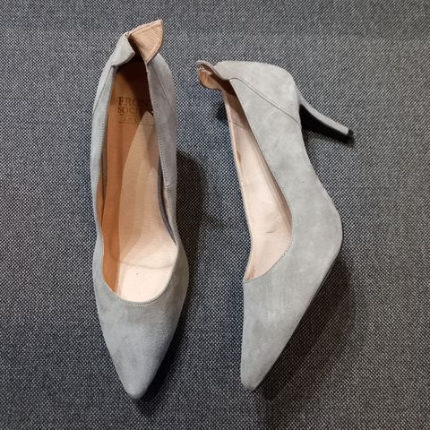 New Front Society suede heels, size 41