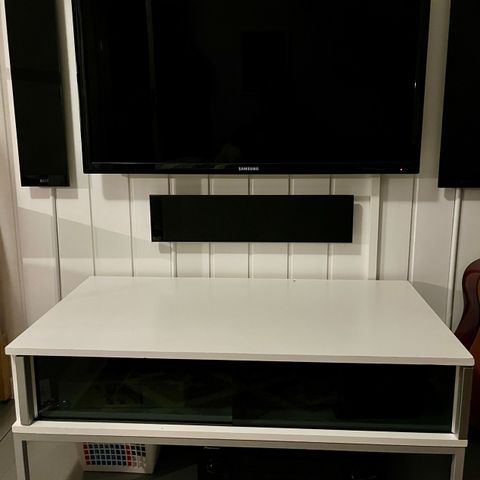 TV stereobenk IKEA