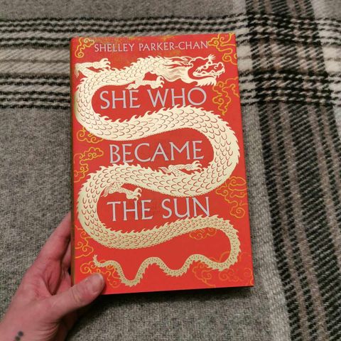 She Who Became the Sun Illumicrate Edition