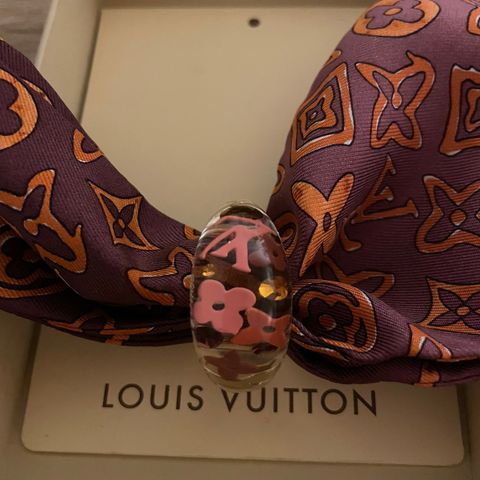 Louis Vuitton ring