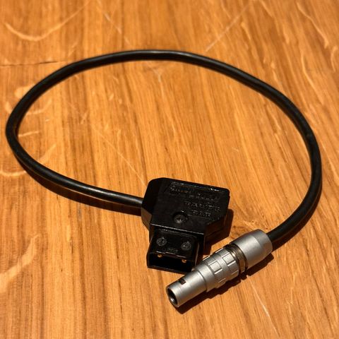 D-Tap til 2 pin kabel