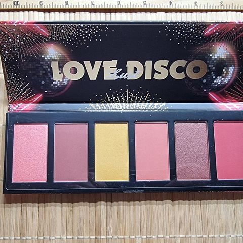 Blushere "Love Disco"