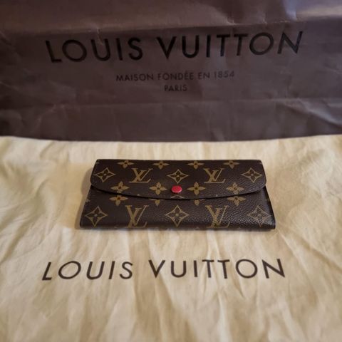 Louis Vuitton Emilie Wallet