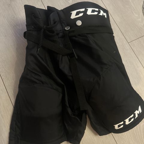 CCM hockeyshorts sort YT L