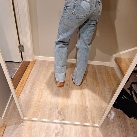 Ny jeans fra Gina Tricot