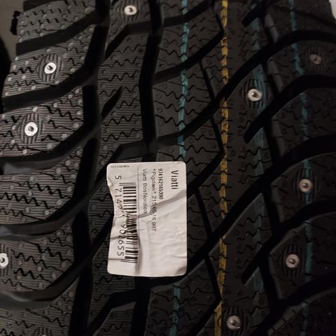 Ubrukt enkel dekk 1stk Nokian hakkapeliitta C3 205/75R16C