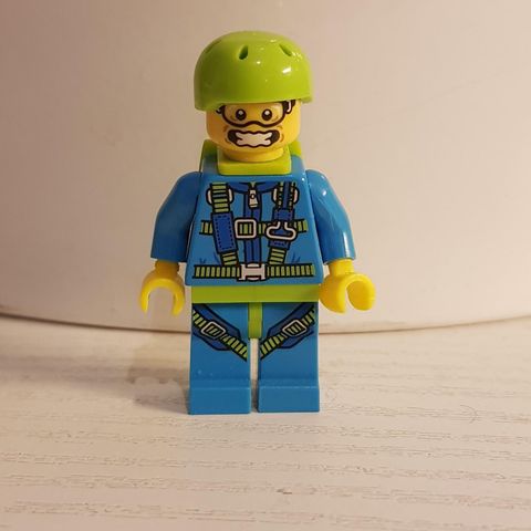 Lego CMF - Skydiver - Series 10 (col10-6)