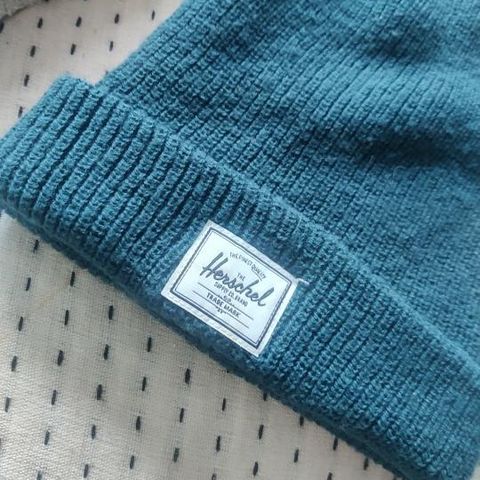 Lue Beanie Herschel - som ny