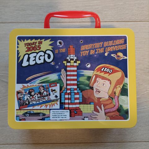 Ny Lego VIP Tin Lunchbox