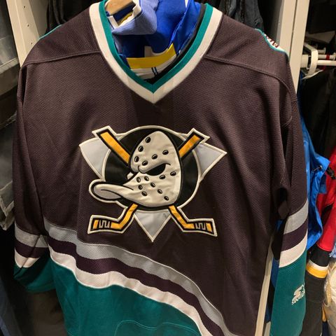 Mighty ducks ishockey drakt