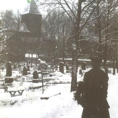 "Byminner 4:1995". Utgitt av Oslo Bymuseum. Tema: Kirke-utvikling i Oslo