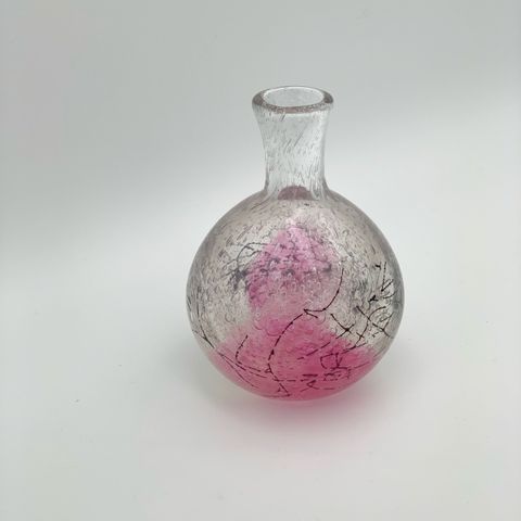 Kunst glass vase , Rosa vase Eirik Jan Thore