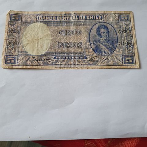 5 pesos Chile