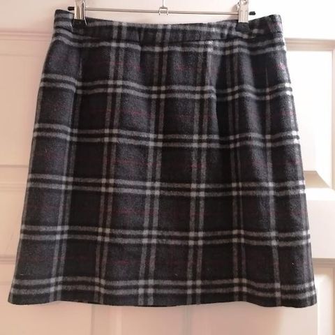 Va Vite Check Skirt