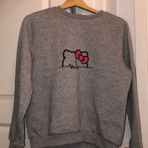 Hello Kitty Genser i str Medium